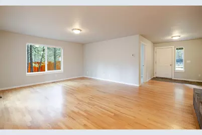 14450 Mountain View Loop, Sisters, OR 97759 - Photo 13