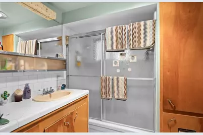 6131 Crater Lake Highway, Central Point, OR 97502 - Photo 21