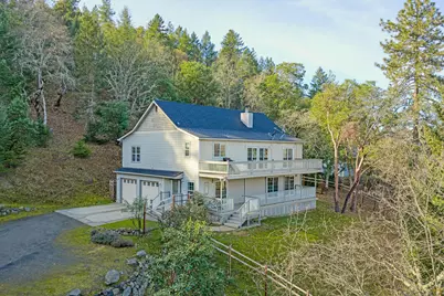 334 Andesite Drive, Jacksonville, OR 97530 - Photo 1