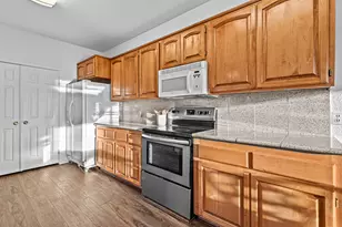 4770 Cloudcrest Dr, Medford, OR 97504 - Photo 11