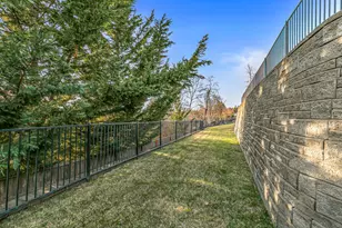 4770 Cloudcrest Dr, Medford, OR 97504 - Photo 51