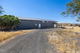 4308 NE Collins Dr, Madras, OR 97741 - Photo 31