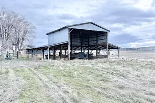 4308 NE Collins Dr, Madras, OR 97741 - Photo 5