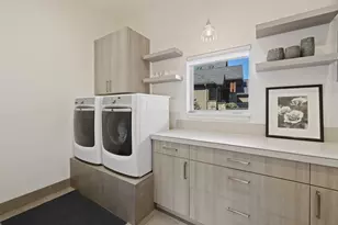 61475 Hackleman Ct, Bend, OR 97702 - Photo 27