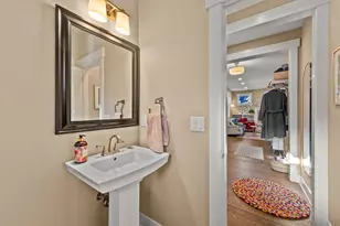 2336 NW Lolo Dr, Bend, OR 97703 - Photo 9