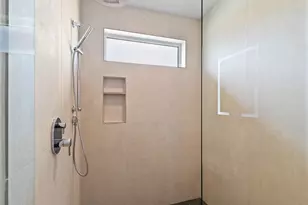 212 SW Log Ct, Bend, OR 97702 - Photo 27