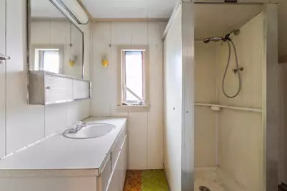 241 Hillside Avenue, Klamath Falls, OR 97601 - Photo 29