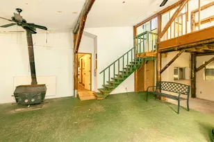 437 Little Gray Back Rd, Cave Junction, OR 97523 - Photo 15