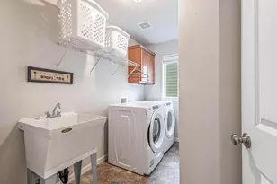 61514 Tall Tree Ct, Bend, OR 97702 - Photo 31