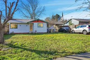 1378 NW Conklin Ave, Grants Pass, OR 97526 - Photo 3