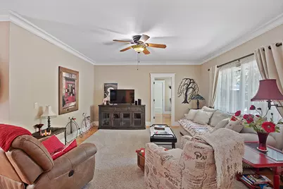 627 Carriage Road, Grants Pass, OR 97526 - Photo 7