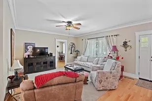 627 Carriage Rd, Grants Pass, OR 97526 - Photo 7