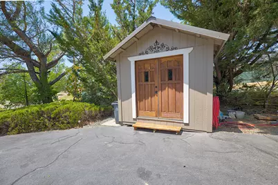 627 Carriage Road, Grants Pass, OR 97526 - Photo 47