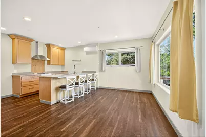 330 E Fir Street, Jacksonville, OR 97530 - Photo 33