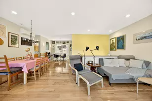 330 E Fir St, Jacksonville, OR 97530 - Photo 9