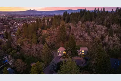 330 E Fir Street, Jacksonville, OR 97530 - Photo 51