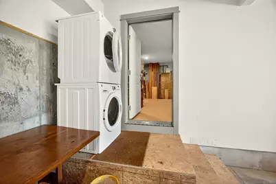 330 E Fir Street, Jacksonville, OR 97530 - Photo 29