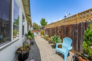 1783 SE Brookhurst Way, Grants Pass, OR 97527 - Photo 23