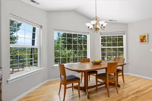 404 Mountain Paradise Dr, Grants Pass, OR 97526 - Photo 13