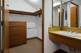 12960 Hawks Beard, Black Butte Ranch, OR 97759 - Photo 21