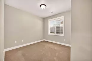 3957 Shamrock Dr, Medford, OR 97504 - Photo 23