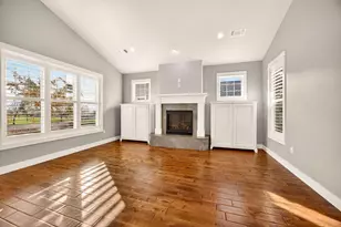 3957 Shamrock Dr, Medford, OR 97504 - Photo 5