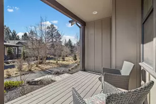19721 SW River Cp Ln, Bend, OR 97702 - Photo 5