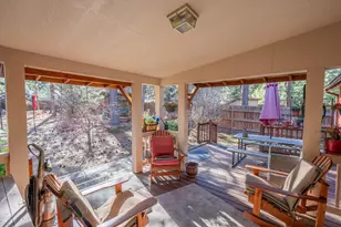 60626 River Bend Dr, Bend, OR 97702 - Photo 33