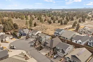 20889 SE Humber Ln, Bend, OR 97702 - Photo 51