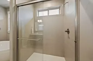 20889 SE Humber Ln, Bend, OR 97702 - Photo 31