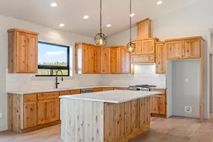 6822 Southeast Madison Ave, Prineville, OR 97754 - Photo 15
