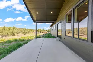 6822 Southeast Madison Ave, Prineville, OR 97754 - Photo 7