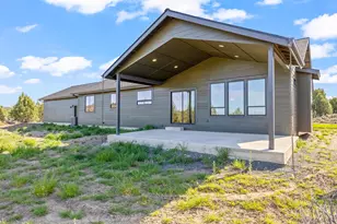6822 Southeast Madison Ave, Prineville, OR 97754 - Photo 5