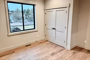 6822 Southeast Madison Ave, Prineville, OR 97754 - Photo 17