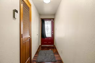 1855 Nancy Ave, Central Point, OR 97502 - Photo 5