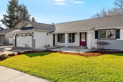 1855 Nancy Avenue, Central Point, OR 97502 - Photo 3
