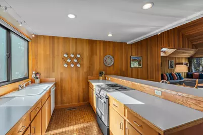 13668 Owls Clover #RH 3, Black Butte Ranch, OR 97759 - Photo 15