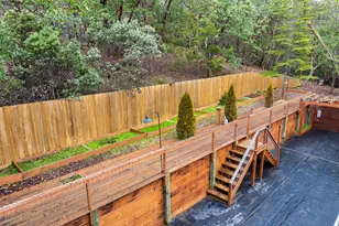 498 Palomino Dr, Grants Pass, OR 97526 - Photo 39