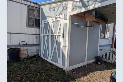 2055 Greensprings #UNIT 11, Klamath Falls, OR 97601 - Photo 3