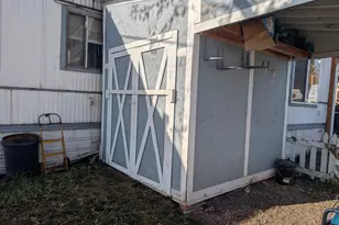 2055 Greensprings, Klamath Falls, OR 97601 - Photo 3