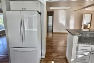 376 Crowson Rd, Ashland, OR 97520 - Photo 9