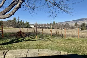 376 Crowson Rd, Ashland, OR 97520 - Photo 19