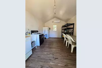 6651 Westside, Cave Junction, OR 97523 - Photo 33