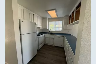 210 W Main Street, Rogue River, OR 97537 - Photo 3