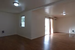 210 W Main St, Rogue River, OR 97537 - Photo 25