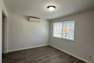 210 W Main St, Rogue River, OR 97537 - Photo 13