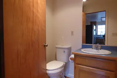 210 W Main Street, Rogue River, OR 97537 - Photo 27