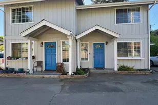 210 W Main St, Rogue River, OR 97537 - Photo 3