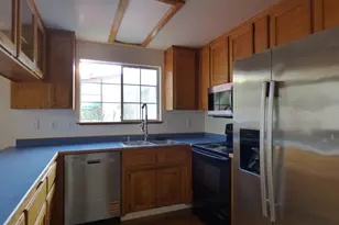 210 W Main St, Rogue River, OR 97537 - Photo 23
