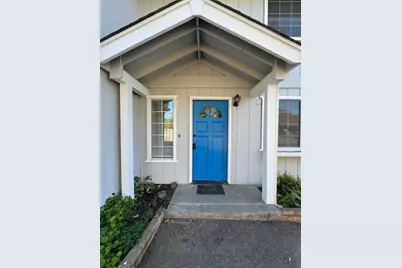 210 W Main Street, Rogue River, OR 97537 - Photo 1